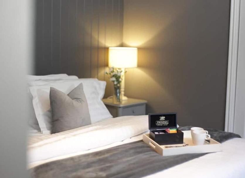 Comodidade do quarto Foto
