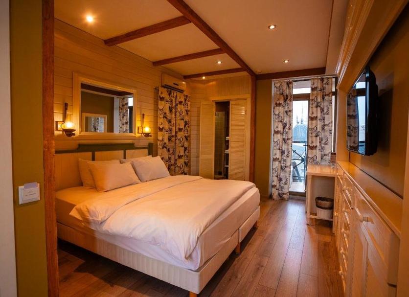 Quarto Foto