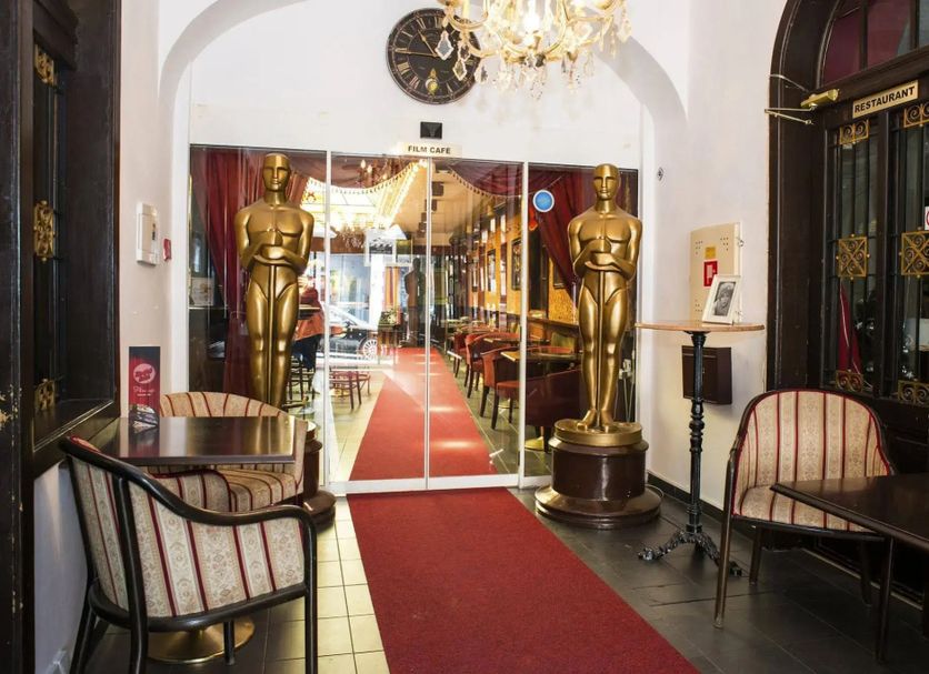 Hall Foto