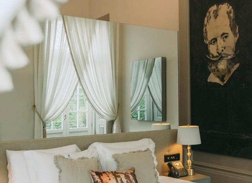 Comodidade do quarto Foto