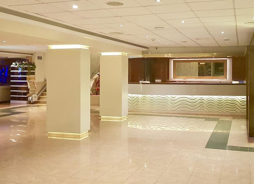 Hall Foto