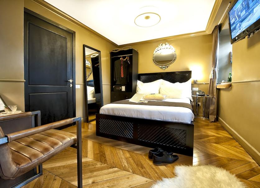 Quarto Foto
