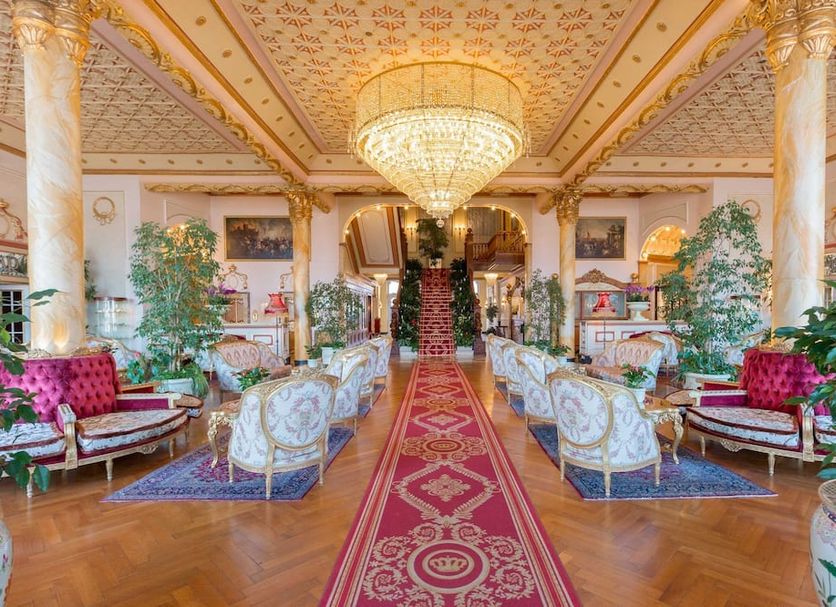 Hall Foto