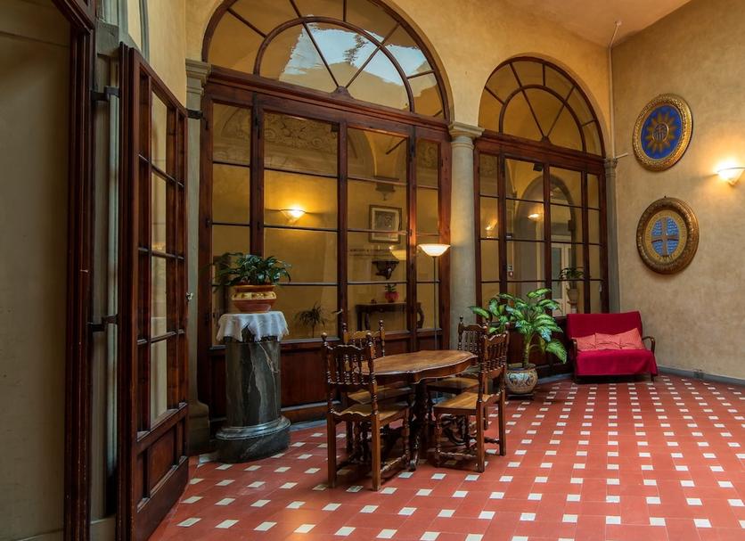Hall Foto