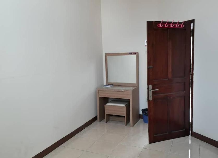 Comodidade do quarto Foto
