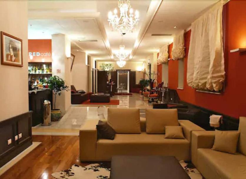 Hall Foto