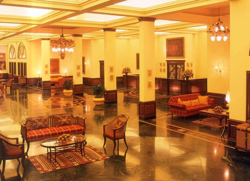 Hall Foto