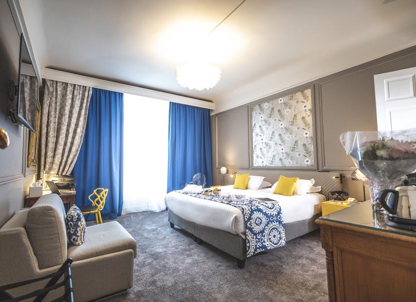 Quarto Foto