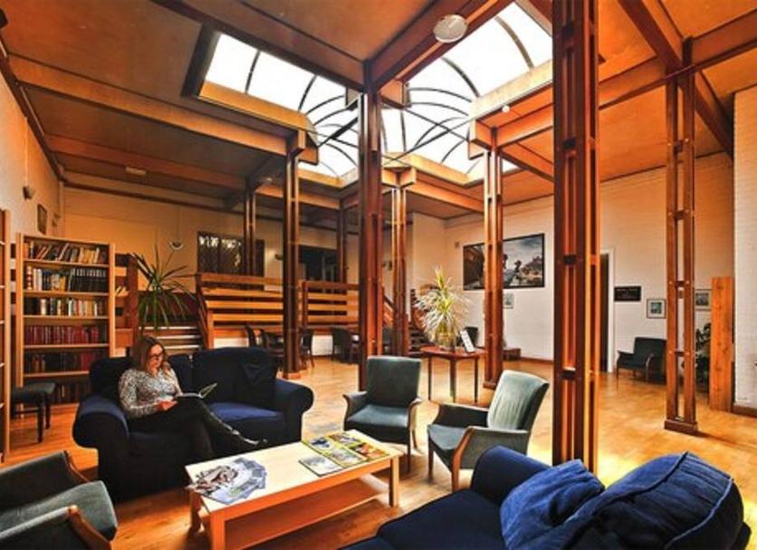 Hall Foto