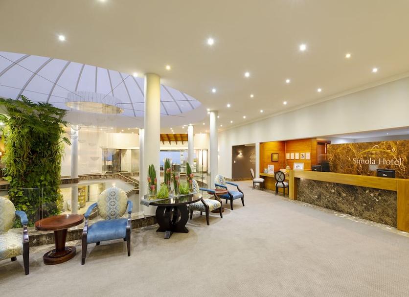 Hall Foto
