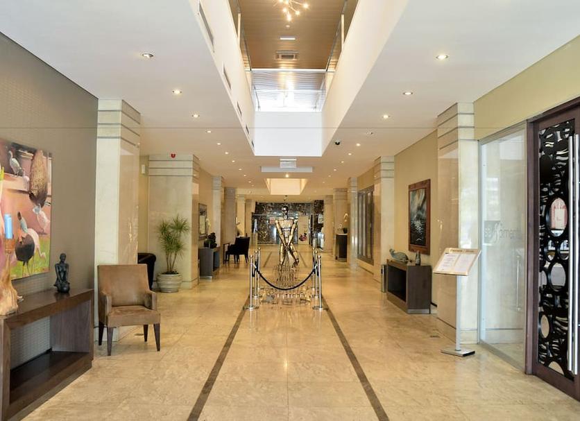 Hall Foto