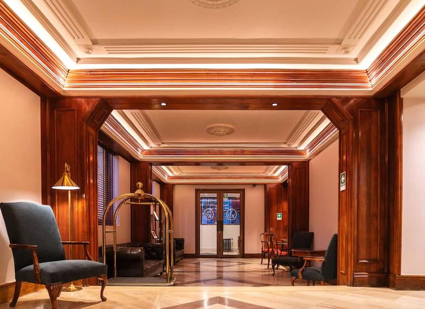 Hall Foto