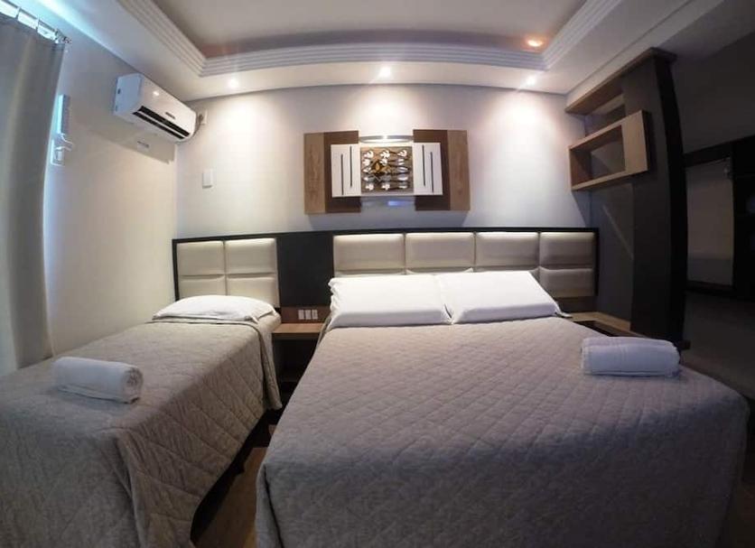 Quarto Foto