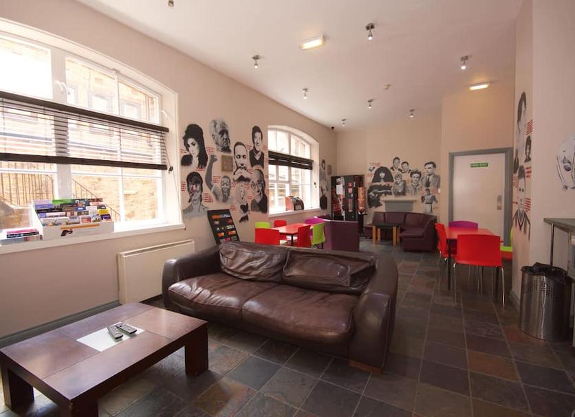 Hall Foto