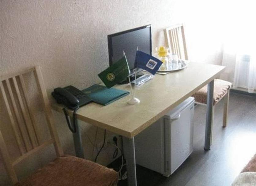 Comodidade do quarto Foto