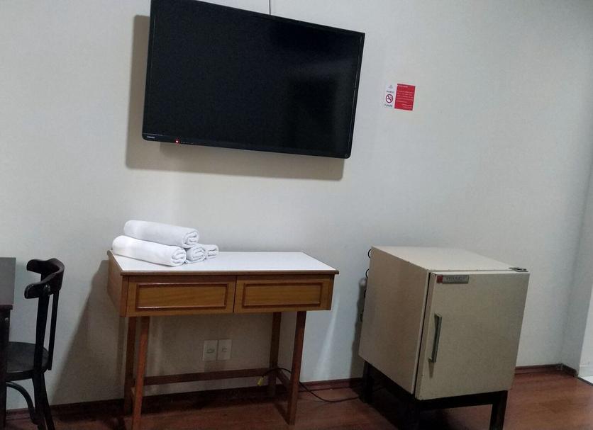 Comodidade do quarto Foto