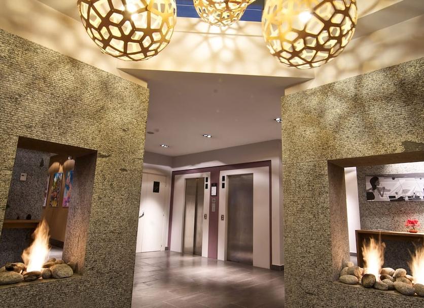 Hall Foto