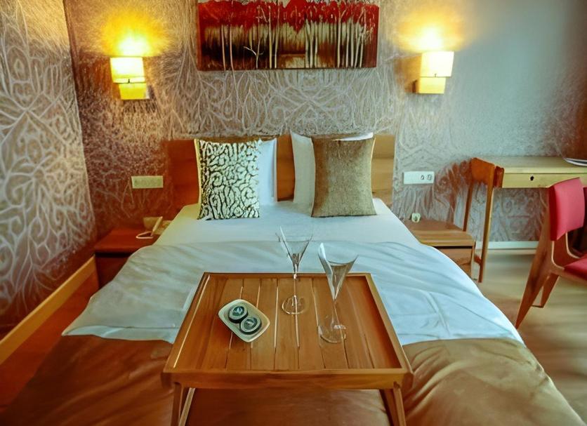 Quarto Foto
