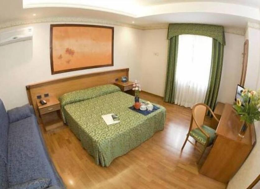 Quarto Foto