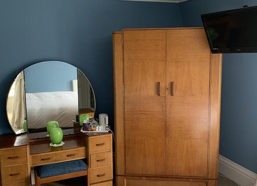 Comodidade do quarto Foto