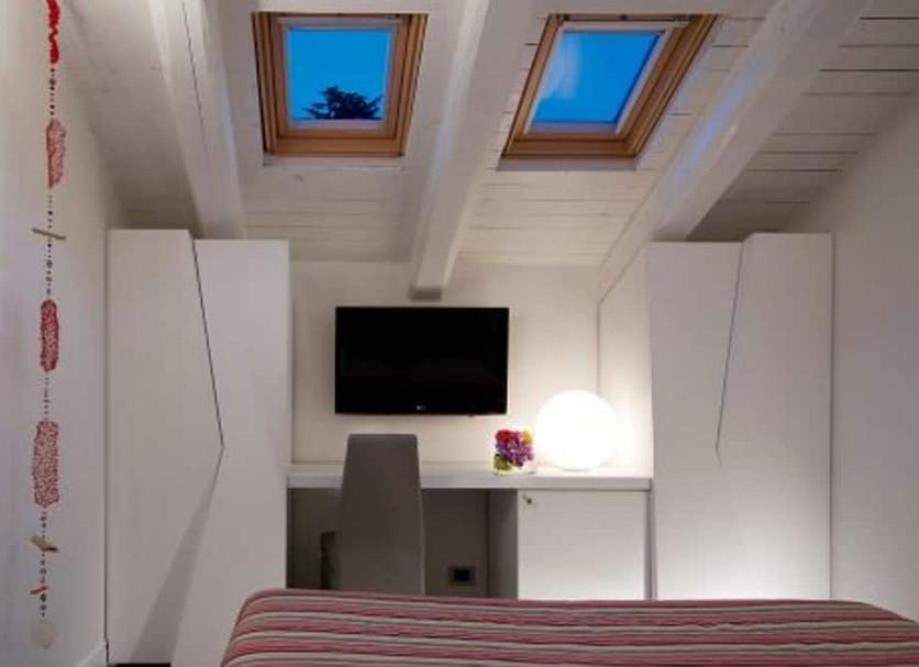 Comodidade do quarto Foto