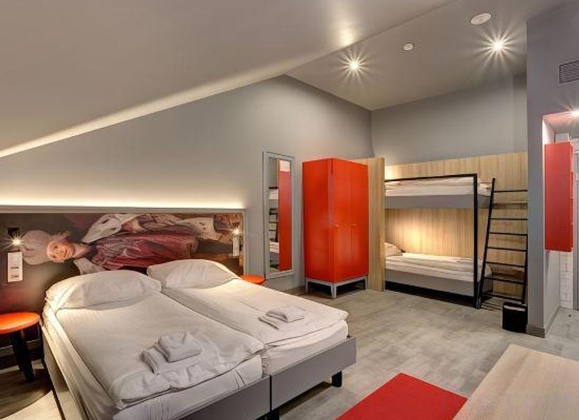 Quarto Foto