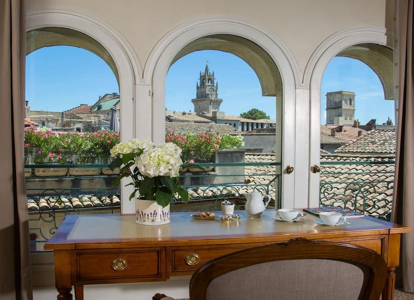Comodidade do quarto Foto