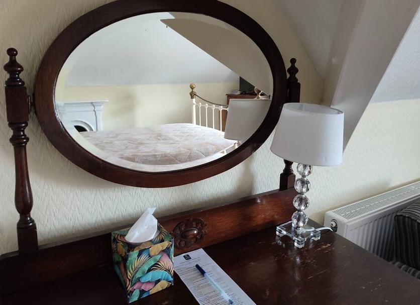 Comodidade do quarto Foto