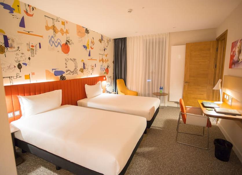Quarto Foto