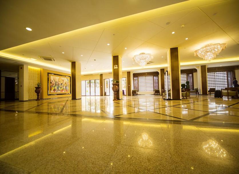 Hall Foto