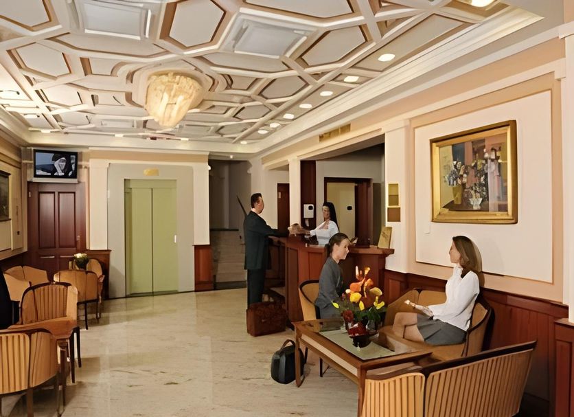 Hall Foto