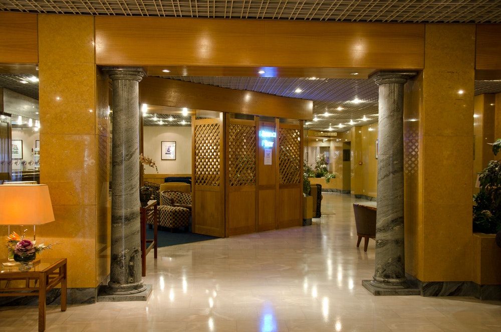 Hall