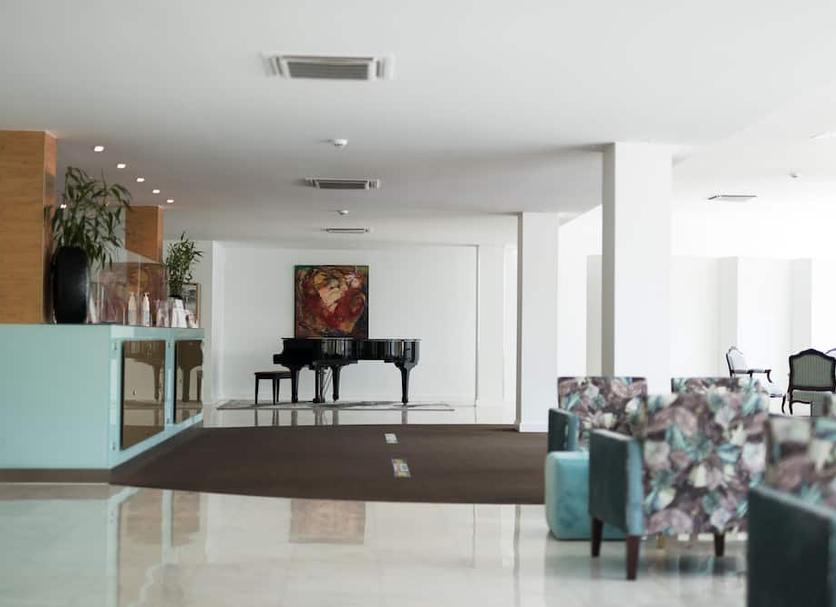 Hall Foto
