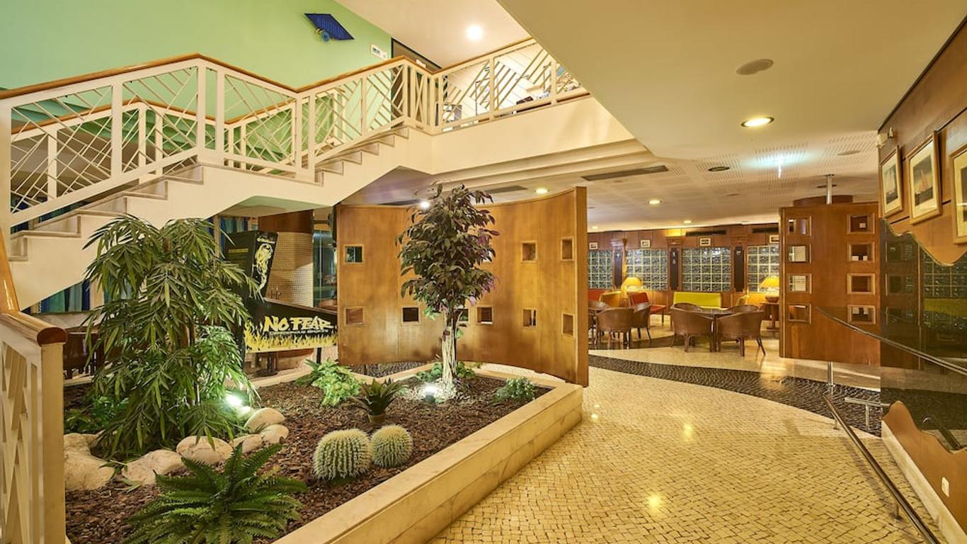 Aparthotel Oceanus