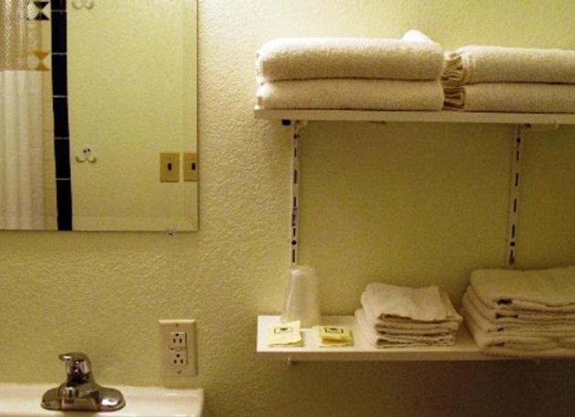 Comodidade do quarto Foto