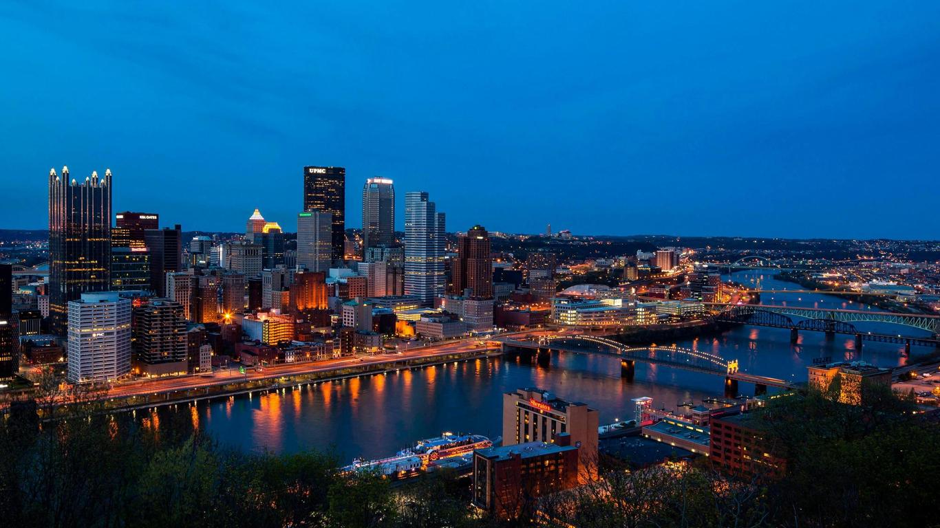 Sheraton Pittsburgh Hotel at Station Square