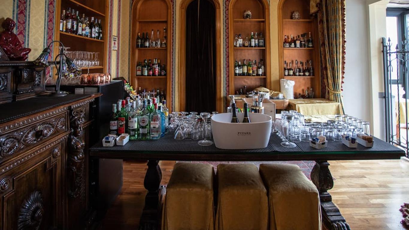 Excelsior Palace Hotel