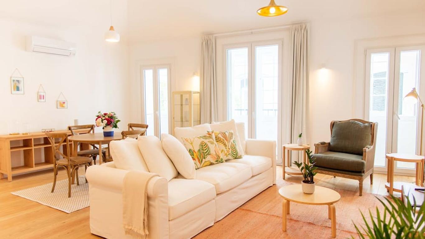 Apartamentos Ferreiros by Heart of Funchal