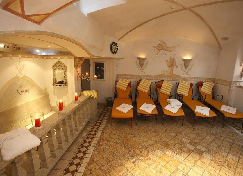 SPA Foto