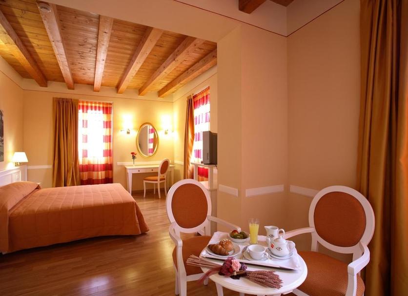 Quarto Foto