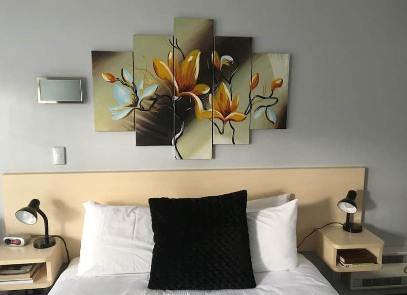 Comodidade do quarto Foto