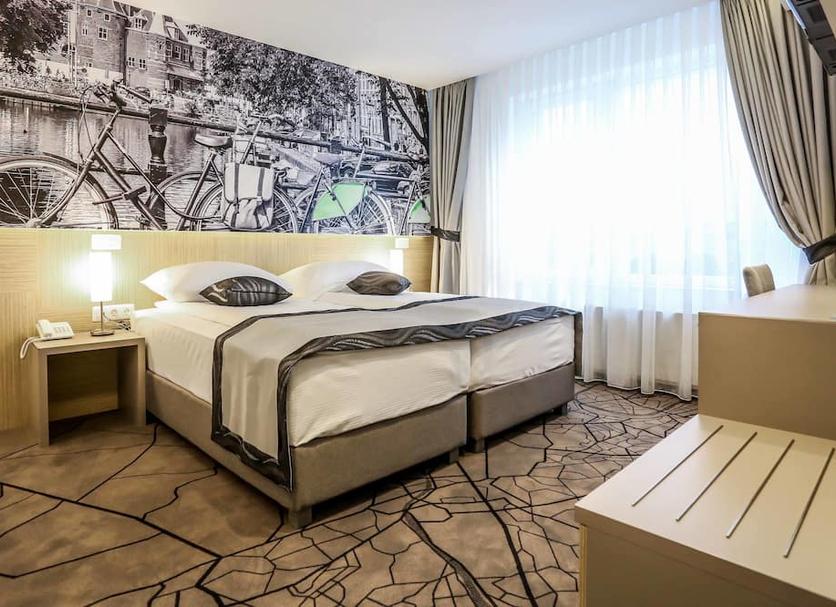 Quarto Foto
