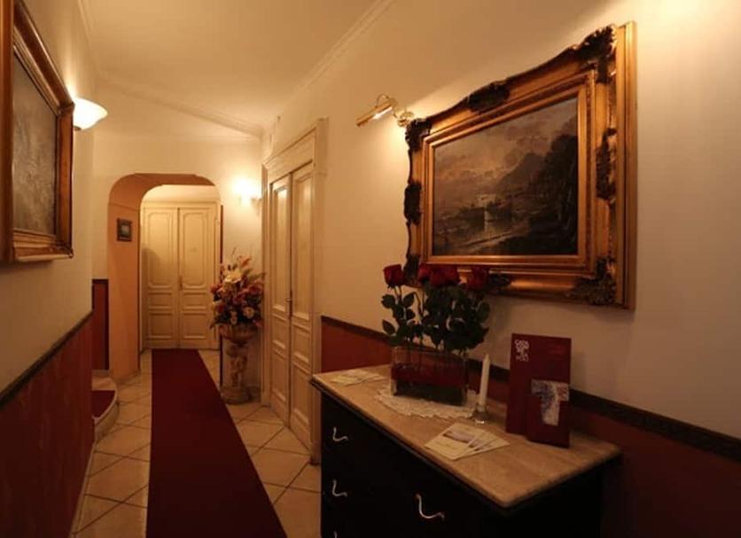 Comodidade do quarto Foto
