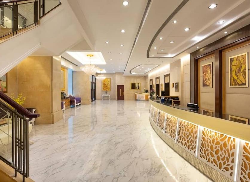 Hall Foto