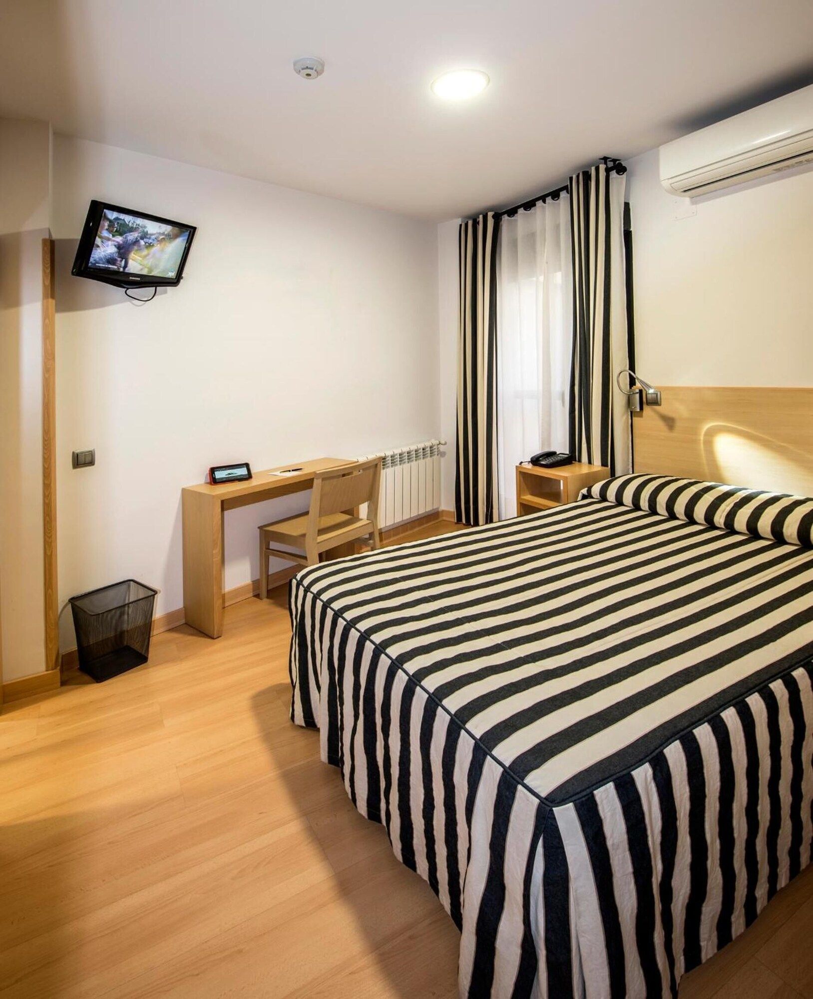 Outra
