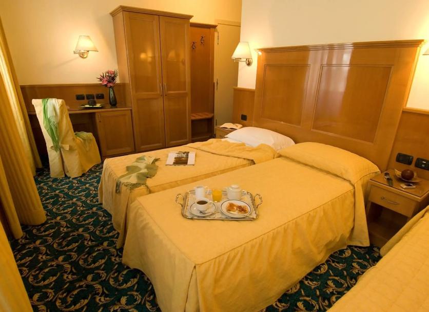 Quarto Foto