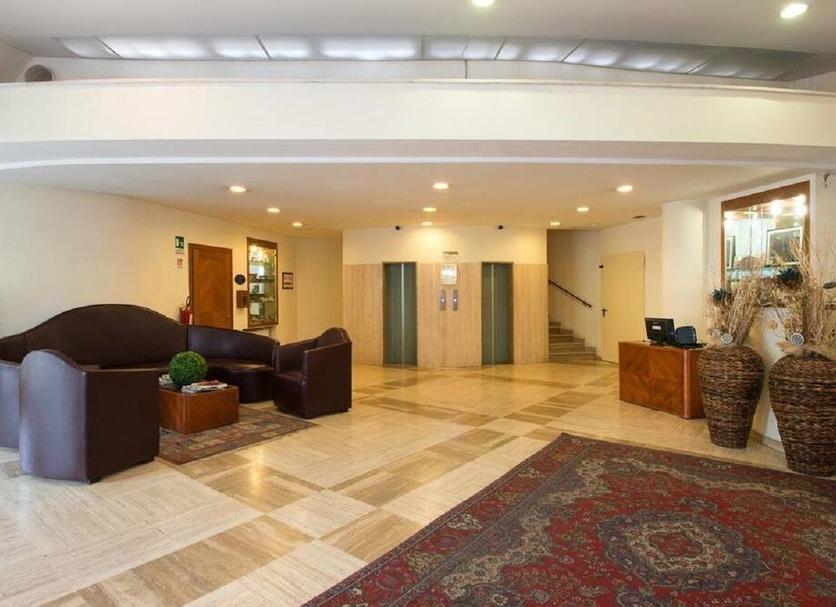 Hall Foto
