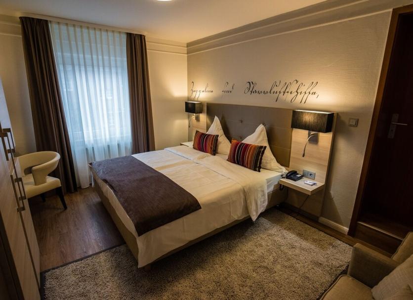 Quarto Foto