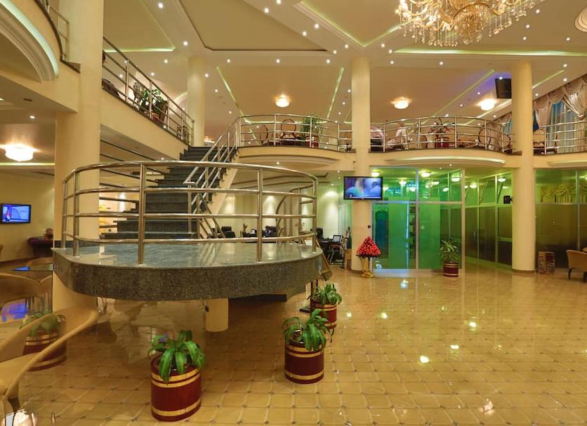 Hall Foto