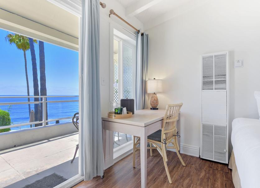 Comodidade do quarto Foto